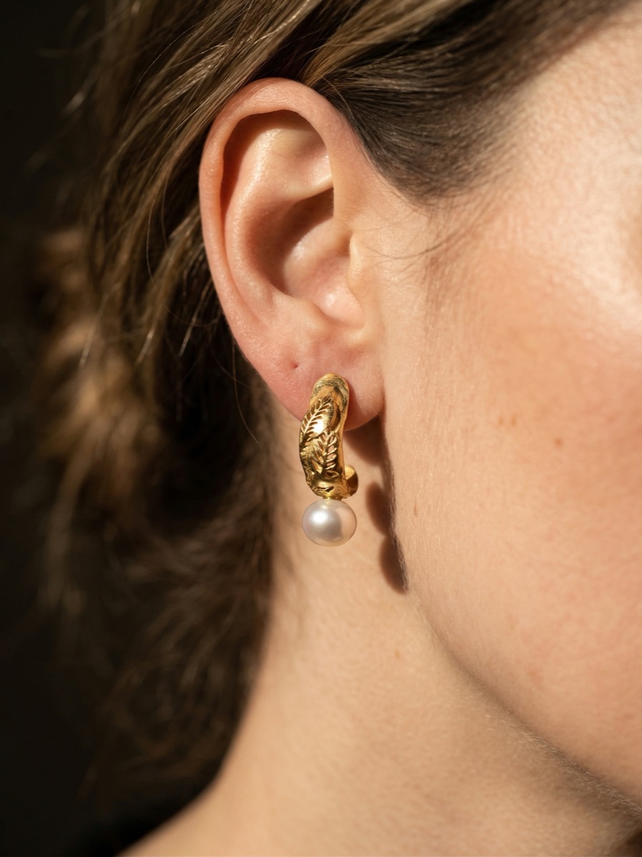 Perle Earrings view 2